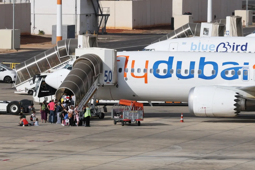 Πτήση Flydubai: Συνελήφθη ο πιλότος που επιχείρησε να ρίξει το αεροπλάνο – Σοκάρουν τα βίντεο από το