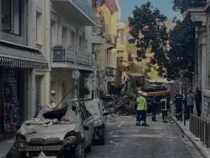 Πλάκα: Αυτοί είναι οι 6 αγνοούμενοι μετά την έκρηξη – Τα νέα στοιχεία για τους 4 Αμερικανούς και το ζευγάρι του 2ου ορόφου