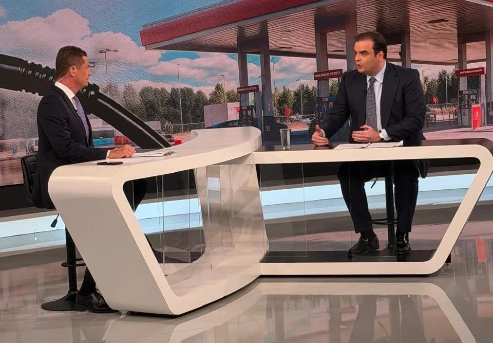 Πιερρακάκης: «Κλείνουν όλα τα παραθυράκια» για τους servicers – «Ανάσα» με 120 δόσεις