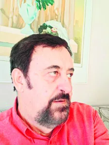 Ο συγγραφέας Παύλος Γιαννακάκος 