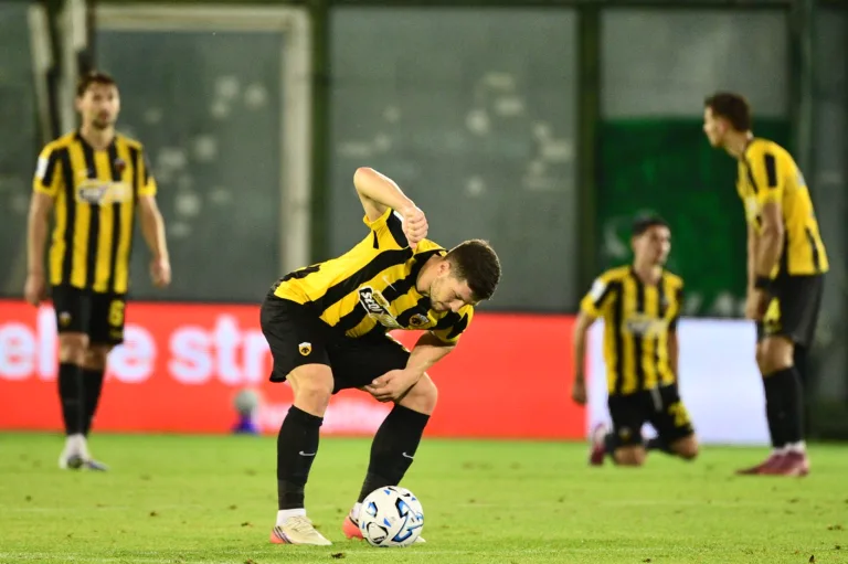 Super League: Ντέρμπι κορυφής στην 3η αγωνιστική – Όλα τα βλέμματα σε Παναθηναϊκός-ΠΑΟΚ και ΑΕΚ-Άρης