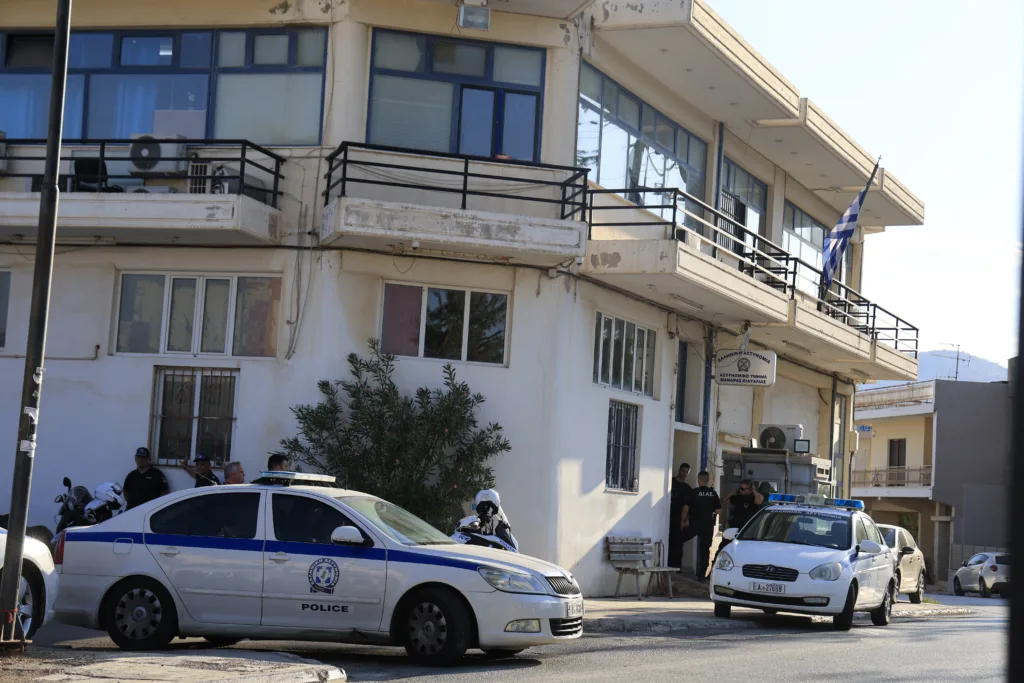 Εσωτερική εικόνα άρθρου