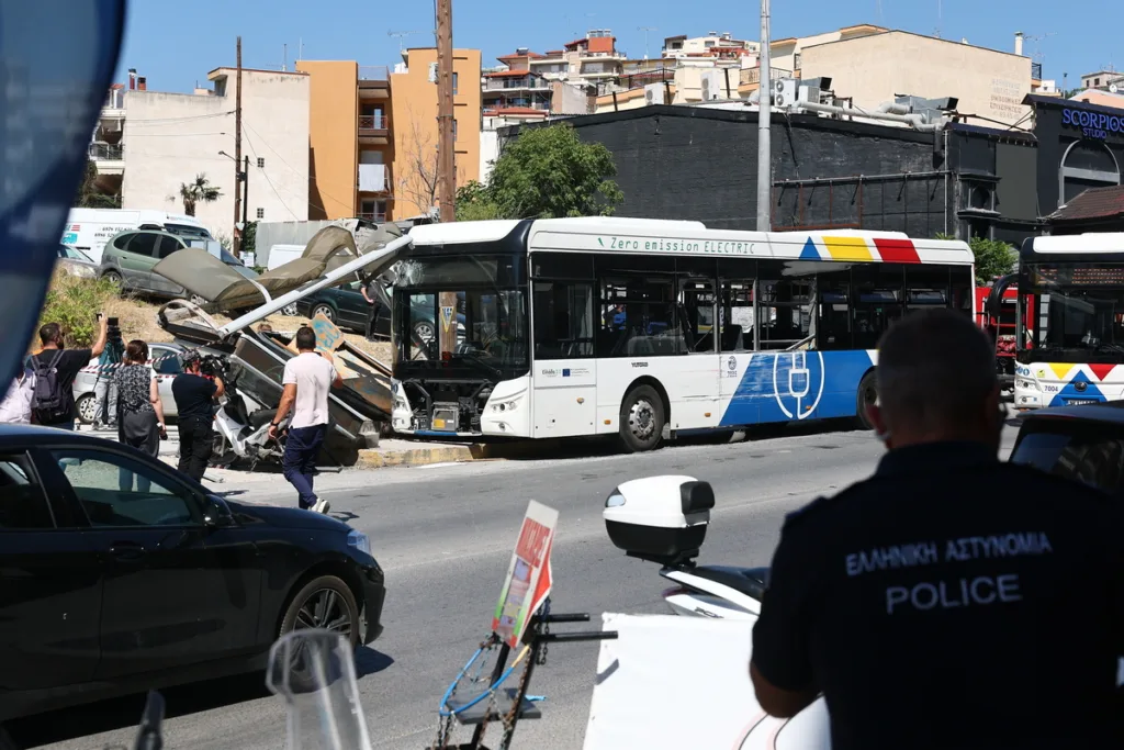 Εσωτερική εικόνα άρθρου