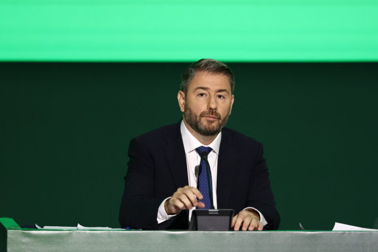 Νίκος Ανδρουλάκης: Η επιμονή στις λογιστικές αλχημείες