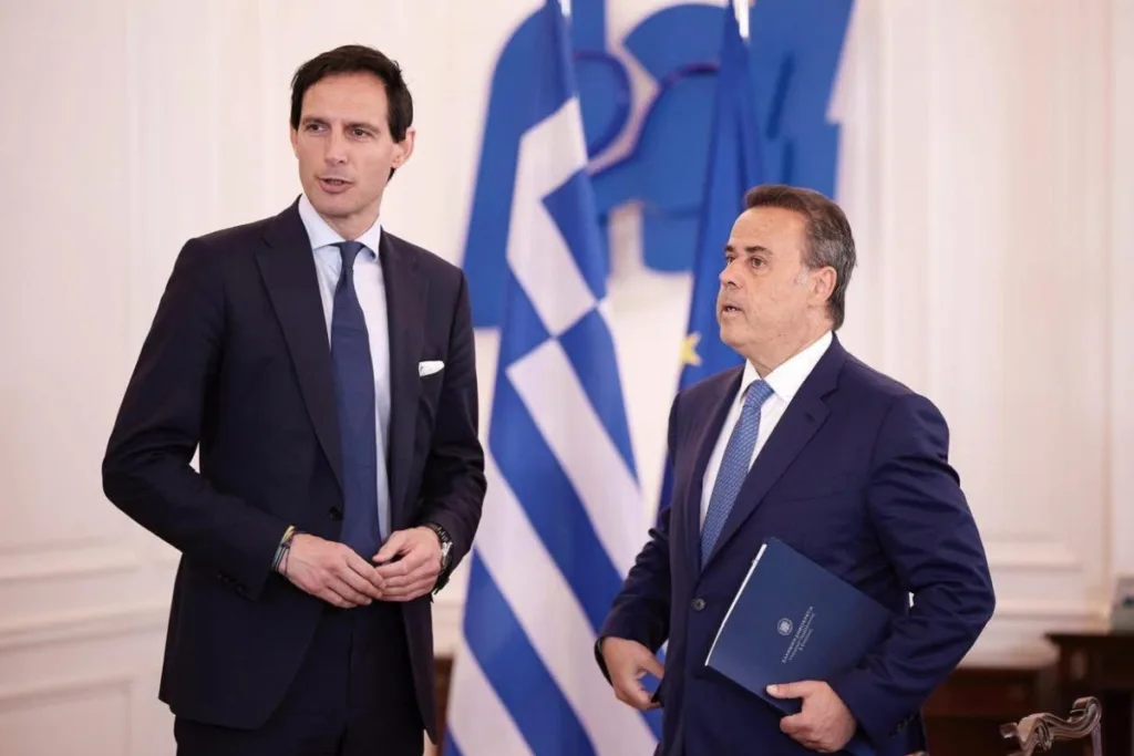 Κομισιόν: «Πράσινο φως» σε έργα 2,3 δισ. ευρώ για την ενεργειακή μετάβαση των νησιών