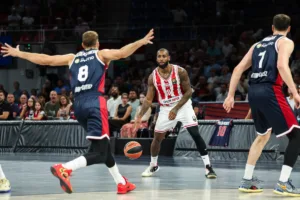 Μπασκόνια – Ολυμπιακός 89-106: Σαρωτικοί με 100άρα οι «ερυθρόλευκοι» στην πρεμιέρα της Euroleague