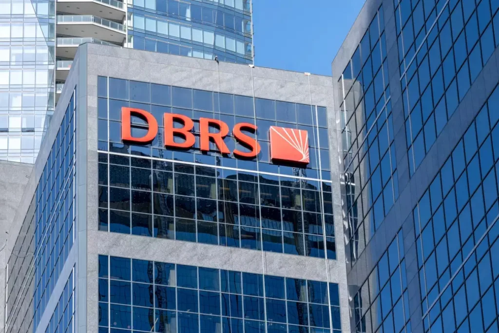 DBRS: «Ψήφος εμπιστοσύνης» στην Ελλάδα – Αναβάθμισε σε «θετικές» τις προοπτικές της οικονομίας