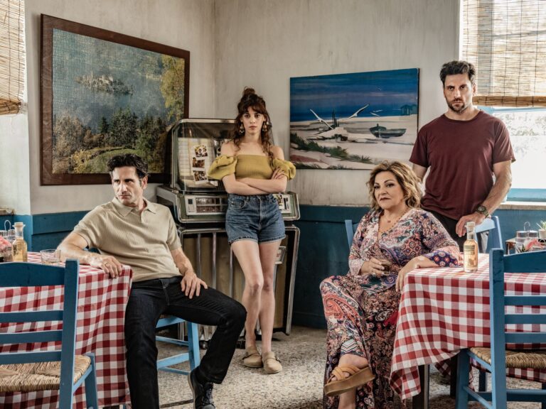 Το MEGA «πιάνει» τον ανταγωνισμό στα πράσα – Η ανακοίνωση που φέρνει ανατροπές
