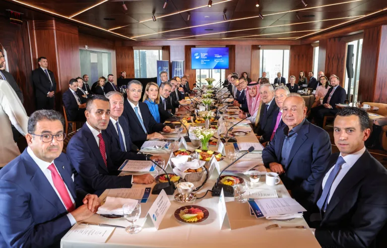 Europe Gulf Forum: Η Ευρώπη και ο Κόλπος ενώνουν δυνάμεις για την ασφάλεια, το εμπόριο και την οικον