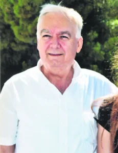 Ο συγγραφέας Γιάννης Χρυσανθόπουλος