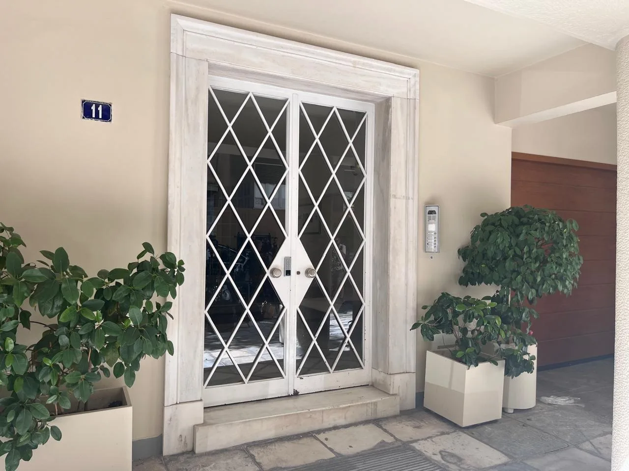 Εσωτερική εικόνα άρθρου