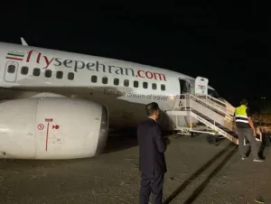 Τρόμος στον αέρα: Boeing 737 άρχισε να «διαλύεται» λίγο μετά την απογείωση – Σοκαριστικό βίντεο