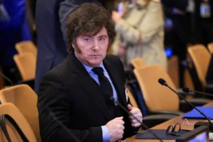 Στα μαχαίρια ξανά Αργεντινή και Βρετανία με φόντο τα Φώκλαντ