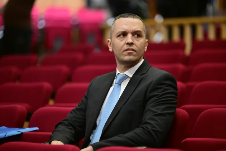Ηλίας Κασιδιάρης: «Συμμαχία Ελλήνων» το νέο κόμμα