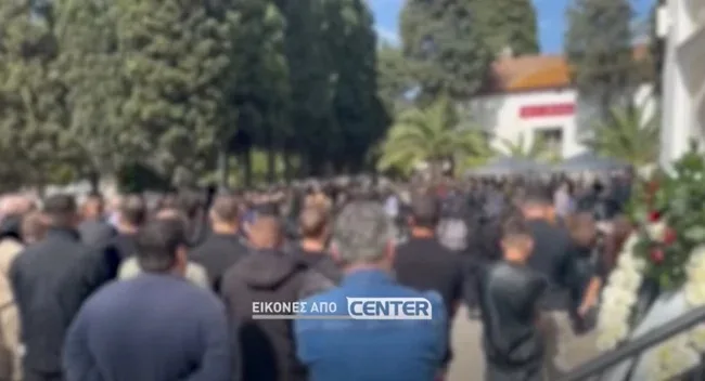 Καβάλα: Θρήνος και οδύνη στην κηδεία του 16χρονου ποδοσφαιριστή