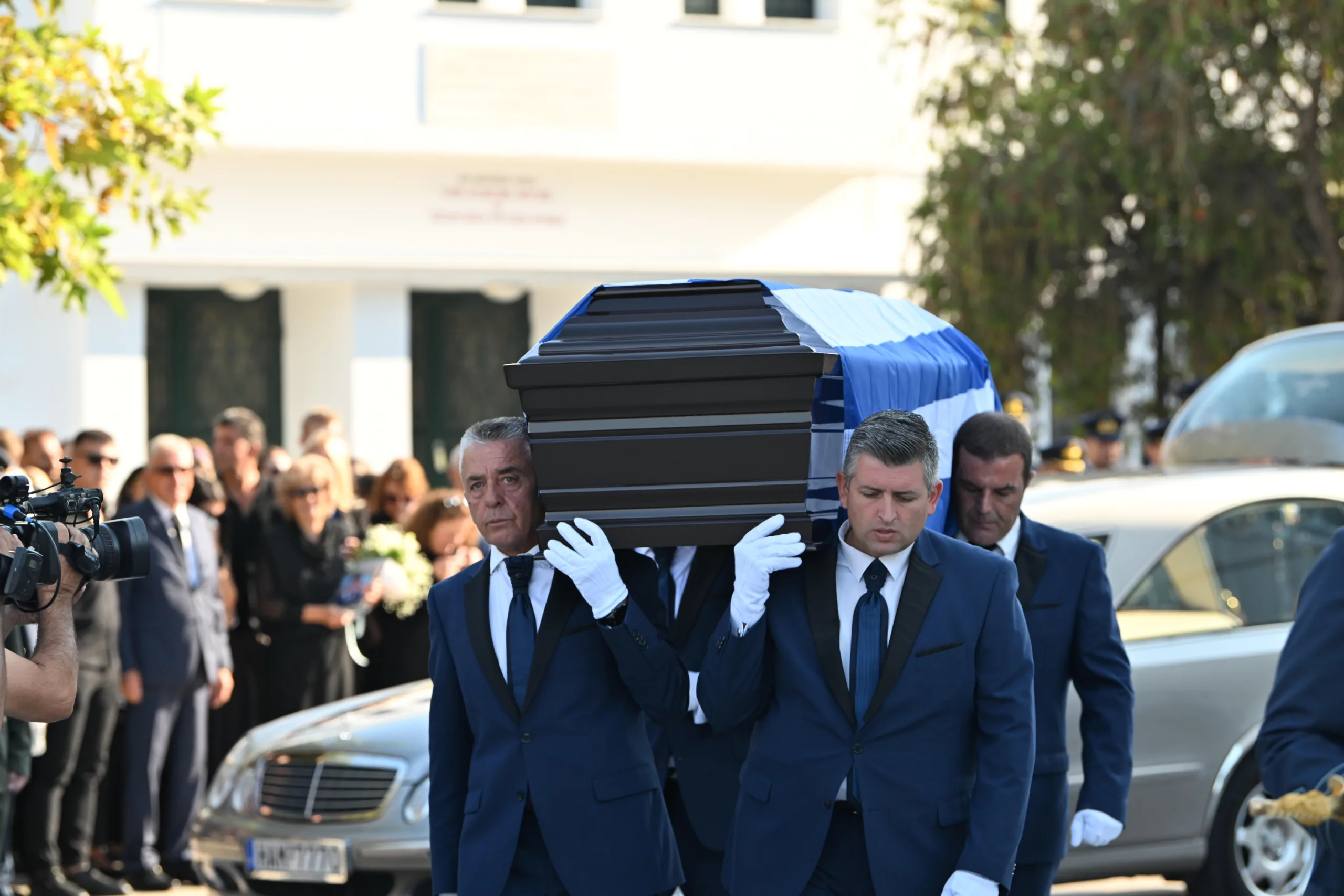 Εσωτερική εικόνα άρθρου