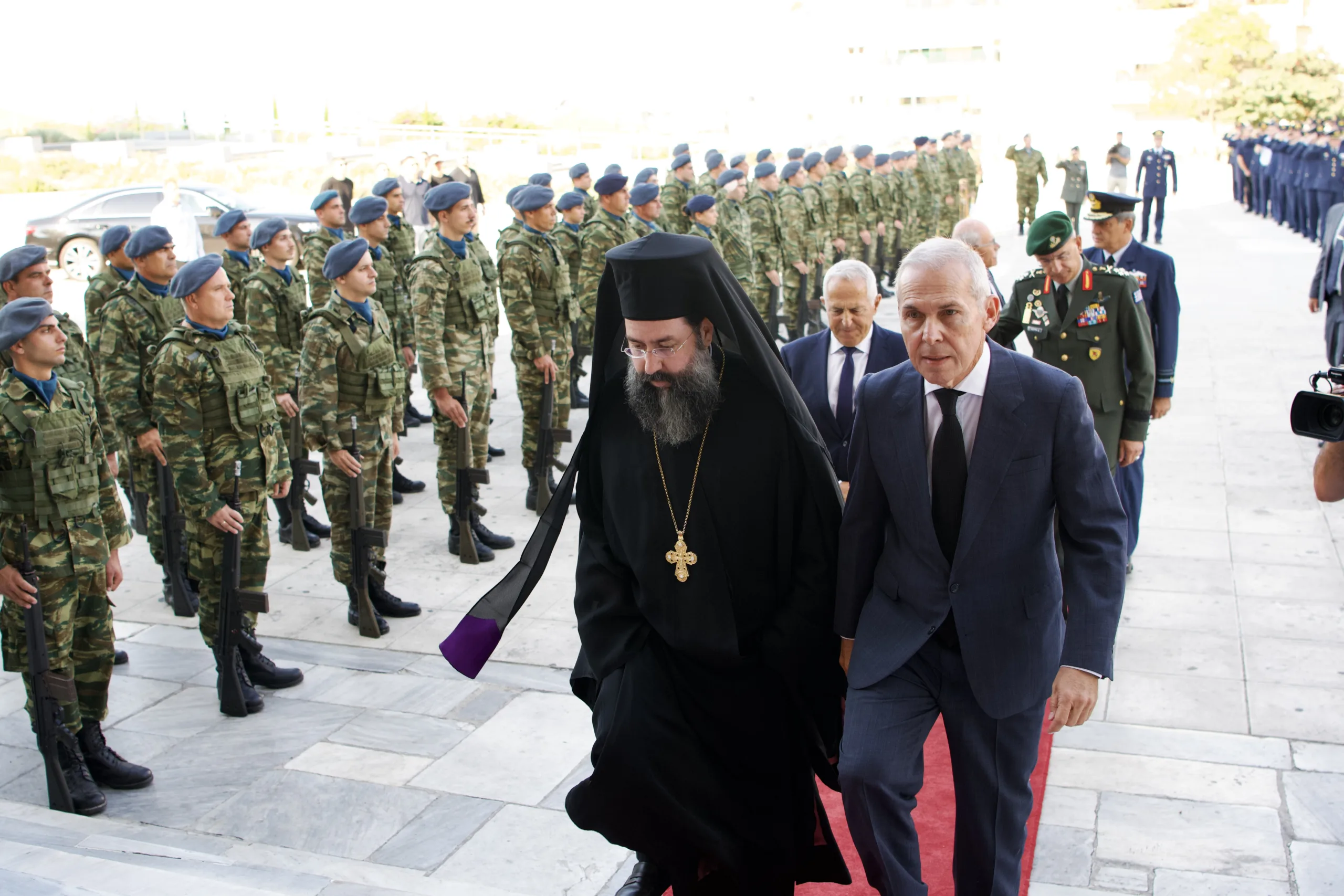 Εσωτερική εικόνα άρθρου