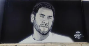 Το εντυπωσιακό γκράφιτι του Γιώργου Μαζωνάκη στην Καλαμαριά
