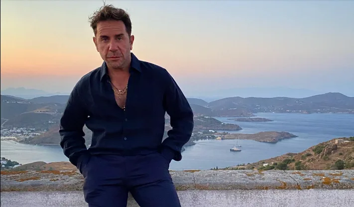 Θάνατος Μαζωνάκη: «Έψαχναν λύση στο AI ενώ ψυχορραγούσε» – Η μοιραία μέθη και οι διάλογοι-σοκ