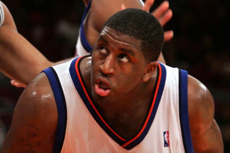 NBA: Πέθανε ξαφνικά στα 43 του ο Μάικλ Σουίτνι – Είχε αγωνιστεί σε Νικς και Μπουλς