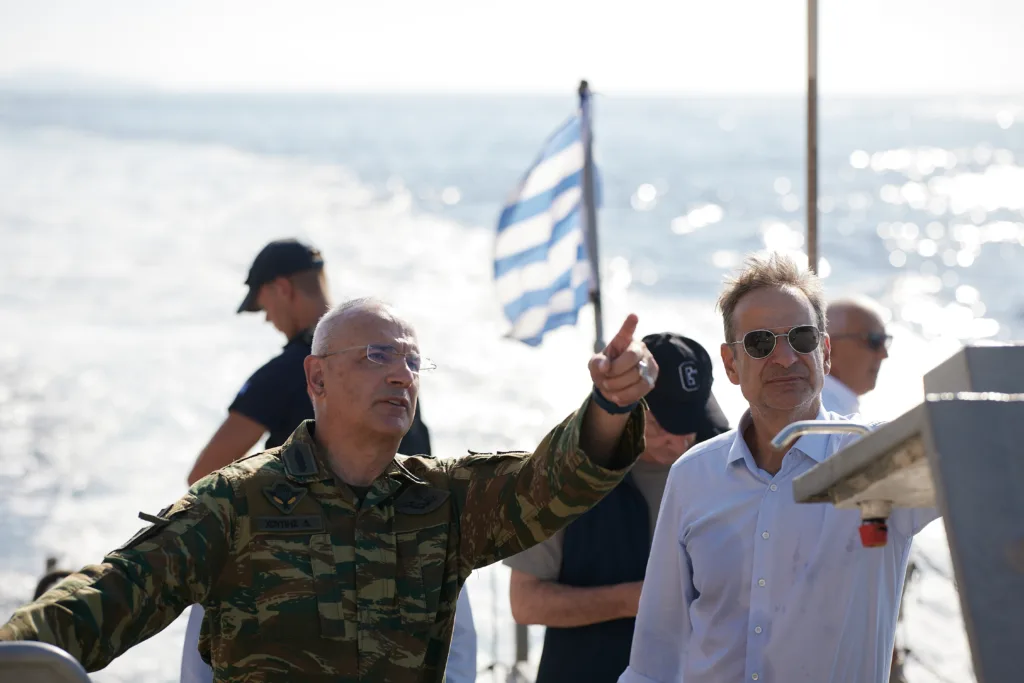 Μητσοτάκης σε Ρω και Στρογγύλη: Επίσκεψη στα ακριτικά φυλάκια – «Στεκόμαστε δίπλα στο νησιωτικ