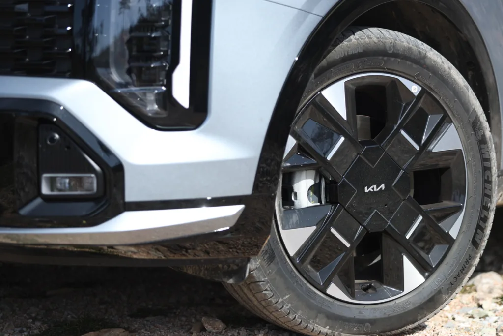 Το SUV της Kia που πούλησε 42.365 αυτοκίνητα μέσα στον Αύγουστο – Όλες οι τιμές στην Ελλάδα