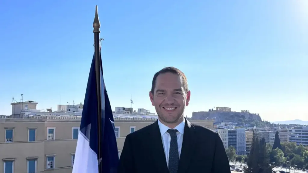 Ποιο είναι το προφίλ του νέου πρέσβη της Γαλλίας στην Αθήνα Νικόλα Κασσιανίδη