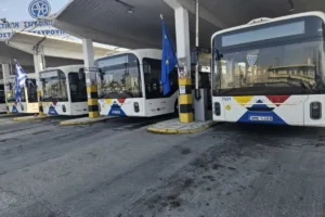 Θεσσαλονίκη: Στους δρόμους ακόμα 50 ηλεκτρικά λεωφορεία- Πιάνουν τιμόνι οι νέοι οδηγοί