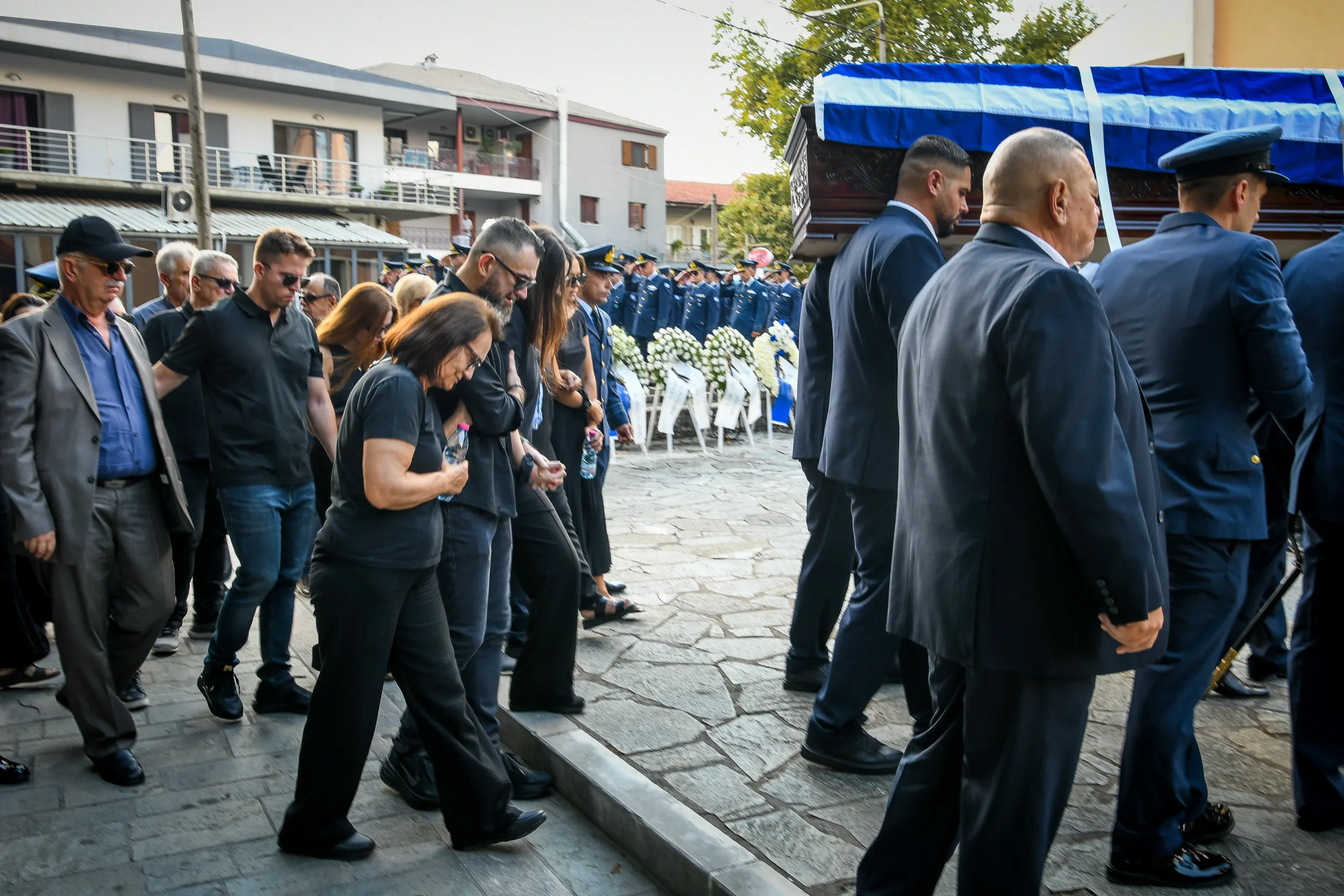 Εσωτερική εικόνα άρθρου