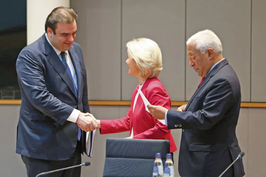Έξτρα επίδομα θέρμανσης για 780.000 ευάλωτα νοικοκυριά – Εγκρίθηκε από την Κομισιόν η ελληνική