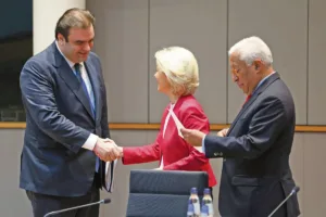 Έξτρα επίδομα θέρμανσης για 780.000 ευάλωτα νοικοκυριά – Εγκρίθηκε από την Κομισιόν η ελληνική πρόταση