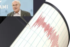 Παπαδόπουλος στον ΕΤ για τον σεισμό στην Εύβοια: Συνηθισμένο συμβάν στην περιοχή – Το παρακολουθούμε