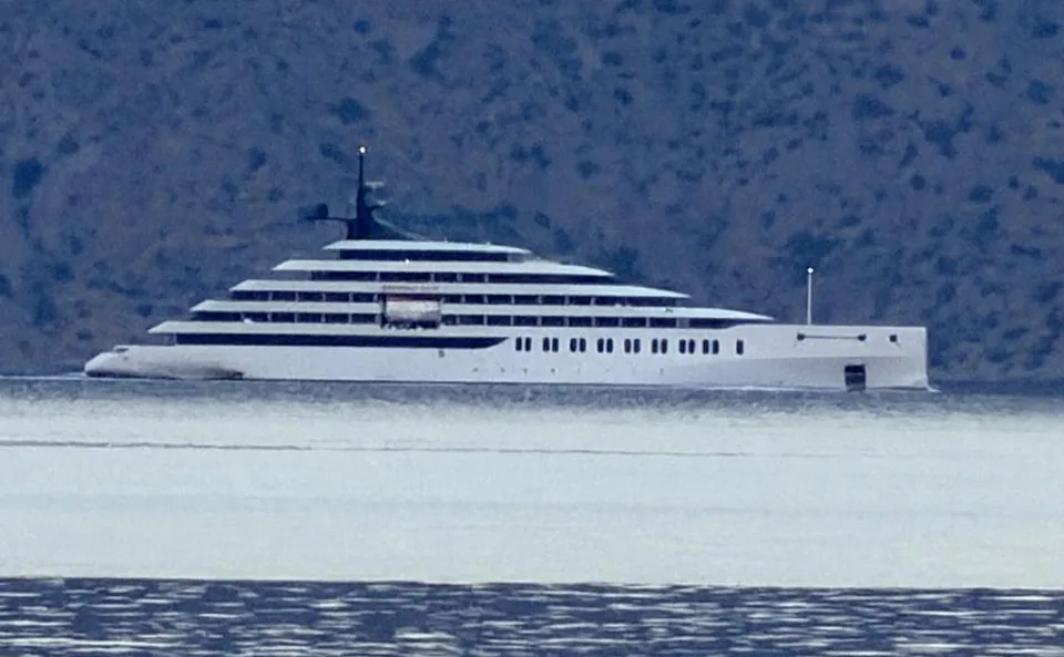 Στις πρώτες θέσεις παγκοσμίως το ελληνικό yachting – Πού εντοπίστηκε το πολυτελές εμπορικό yacht «EM
