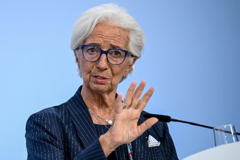 Λαγκάρντ: «Καμπανάκι» για την Ευρώπη – Να φτιάξει τη δική της AI πριν ΗΠΑ και Κίνα «κλείσουν τον διακόπτη»
