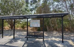 Θεσσαλονίκη: Τρία νέα στέγαστρα τοποθετήθηκαν στον σταθμό Μετρό «Μίκρα»