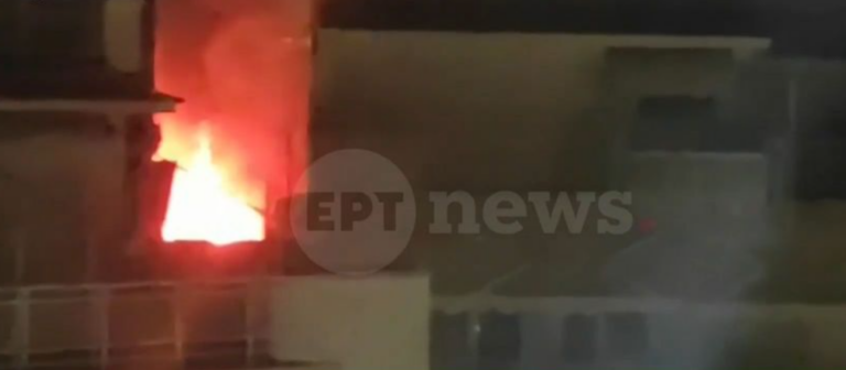 Θεσσαλονίκη: Υπό έλεγχο η φωτιά σε διαμέρισμα 4ου ορόφου – Δεν κινδύνευσαν ένοικοι