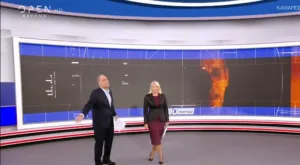 Ο Νίκος Στραβελάκης επέστρεψε στο «10 Παντού» – Η ατάκα «καρφί» στην Παπακωστοπούλου