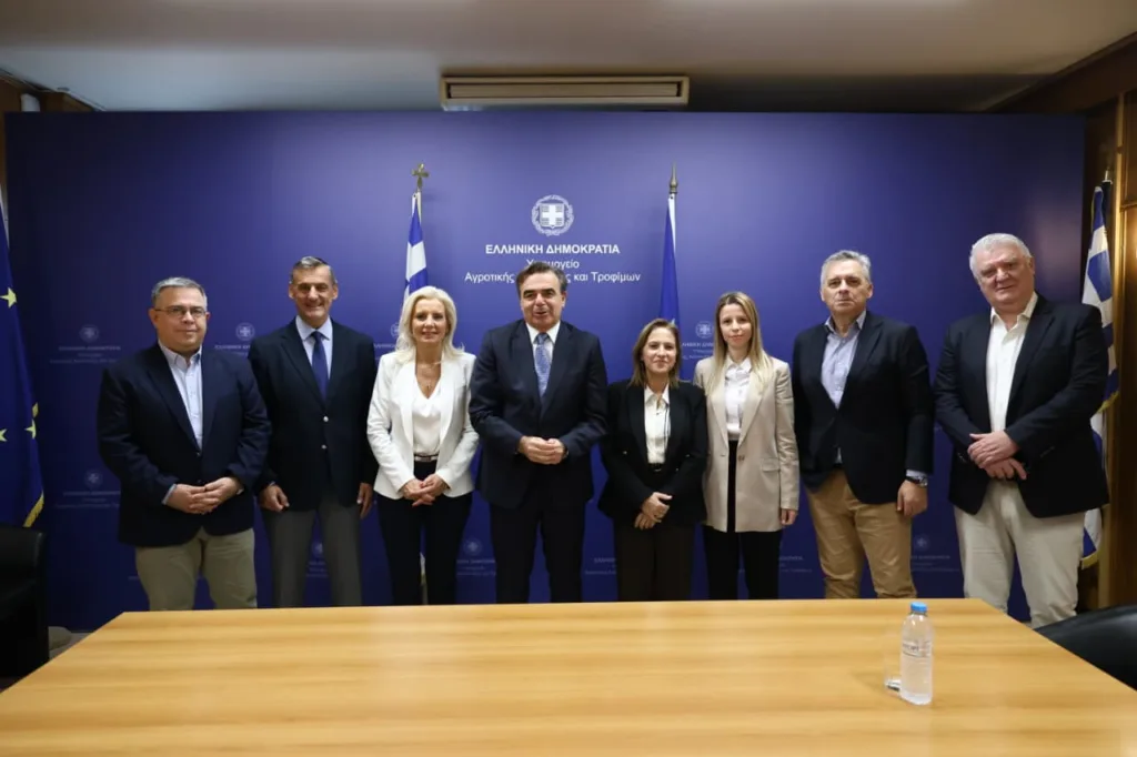 Σχοινάς: Συντονισμός των κρατικών υπηρεσιών στον πρωτογενή τομέα