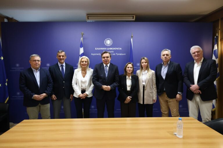 Σχοινάς: Συντονισμός των κρατικών υπηρεσιών στον πρωτογενή τομέα
