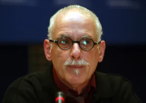 Πέθανε στα 73 του ο κριτικός θεάτρου και Καθηγητής Πανεπιστημίου, Δημήτρης Τσατσούλης