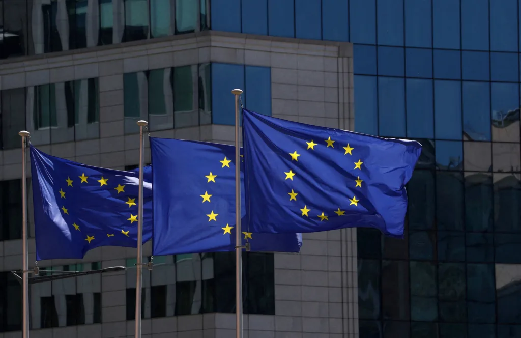 Politico: Η ΕΕ προετοιμάζεται για υβριδική επίθεση με πολλά θύματα