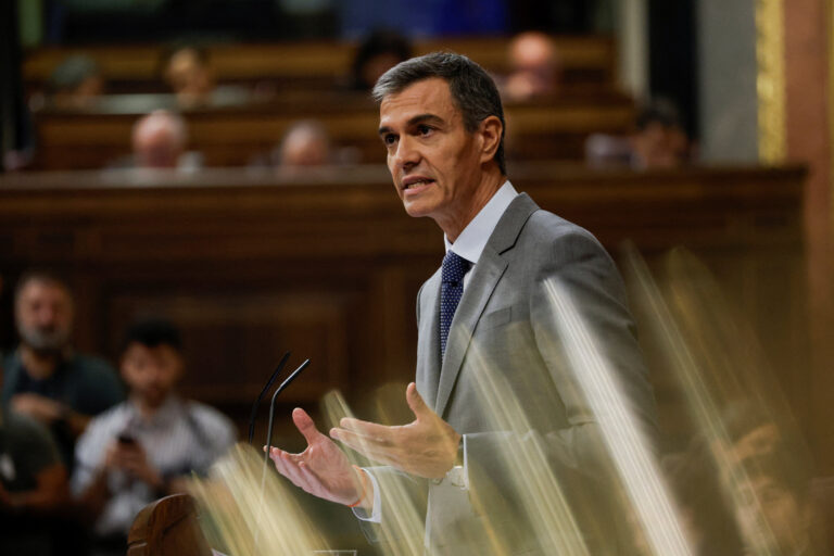 Ισπανία: Η στεγαστική κρίση «ρίχνει» την κυβέρνηση Σάντσεθ – Ανακοίνωσε πρόωρες εκλογές τον Νοέμβριο