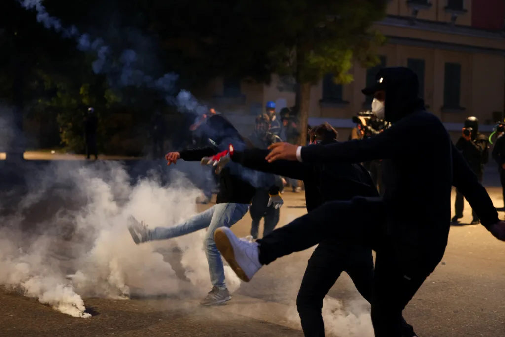 Εσωτερική εικόνα άρθρου