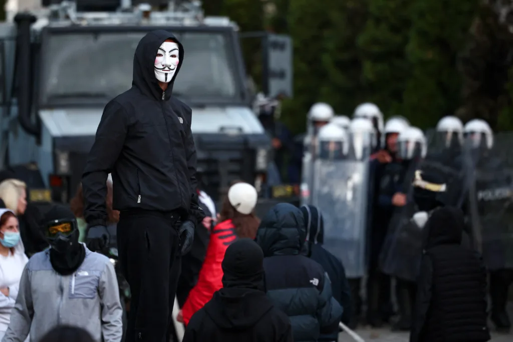 Αλβανία: Ένατη ημέρα ταραχών στα Τίρανα – Οι φοιτητές απέρριψαν ξανά τον διάλογο με τον Ράμα