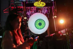 Halloween στο Χονγκ Κονγκ – Tα ζόμπι συναντούν την κινεζική μυθολογία