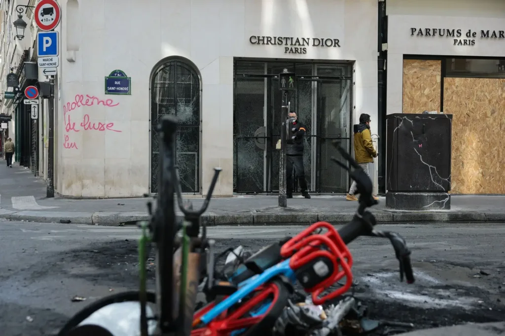 Εσωτερική εικόνα άρθρου
