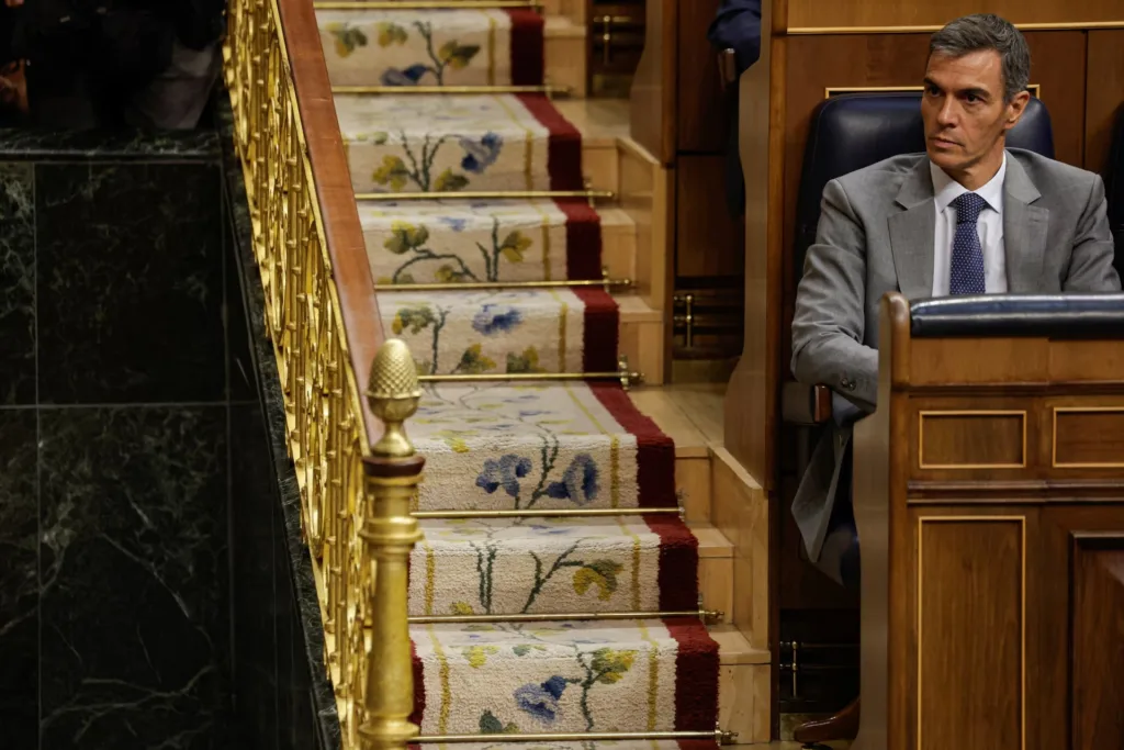 Ισπανία: Ο Σάντσεθ τα παίζει όλα για όλα με τη στέγαση – Το μεγάλο στοίχημα πριν από τις πρόωρες εκλ