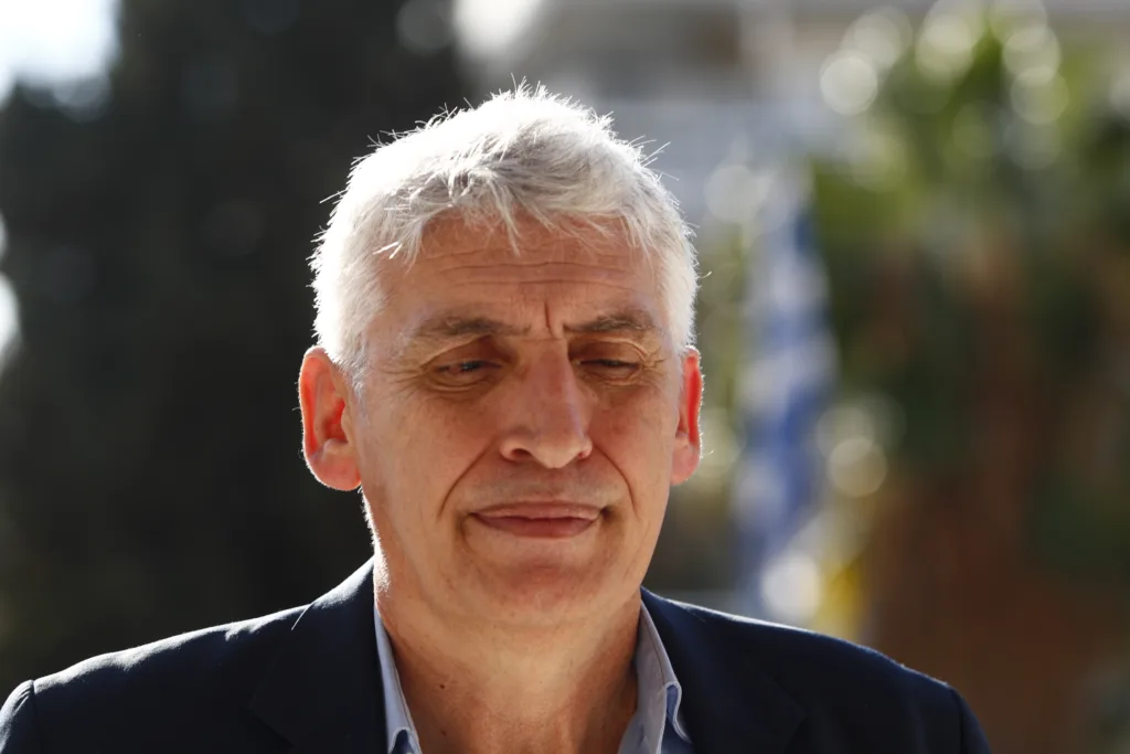 Ραγδαίες εξελίξεις στο ελληνικό μπάσκετ: Ο Φασούλας στη θέση του Λιόλιου στην ΕΟΕ μετά την προφυλάκι
