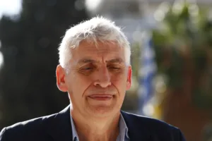 Ραγδαίες εξελίξεις στο ελληνικό μπάσκετ: Ο Φασούλας στη θέση του Λιόλιου στην ΕΟΕ μετά την προφυλάκι