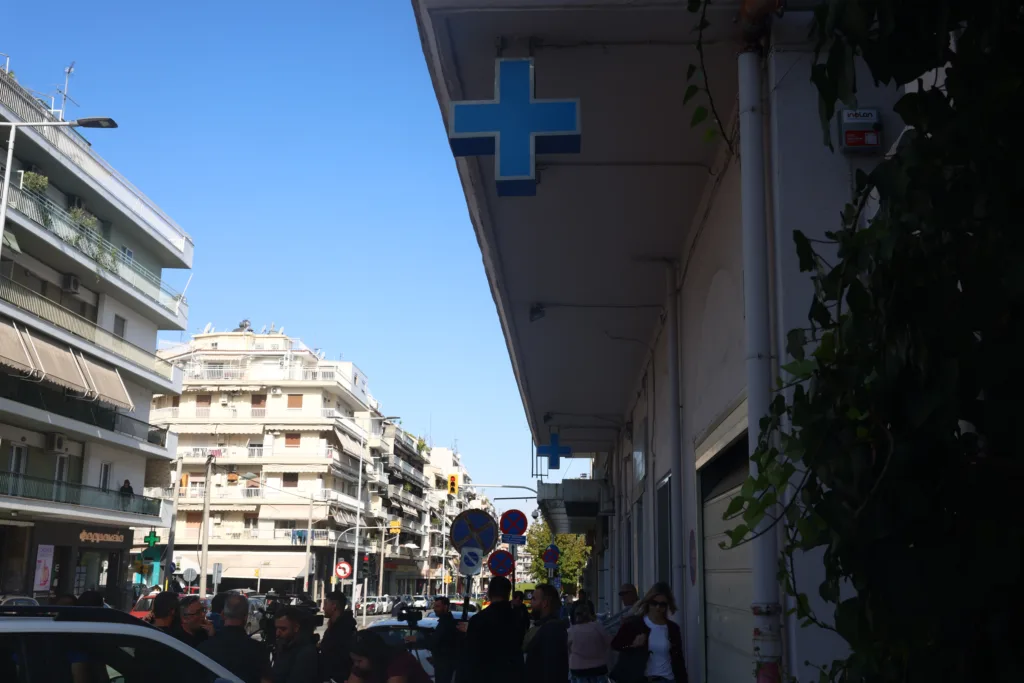 Θεσσαλονίκη: Αγωνία για 45 ασθενείς μετά το «λουκέτο» σε ιδιωτική κλινική – Πού θα μεταφερθούν